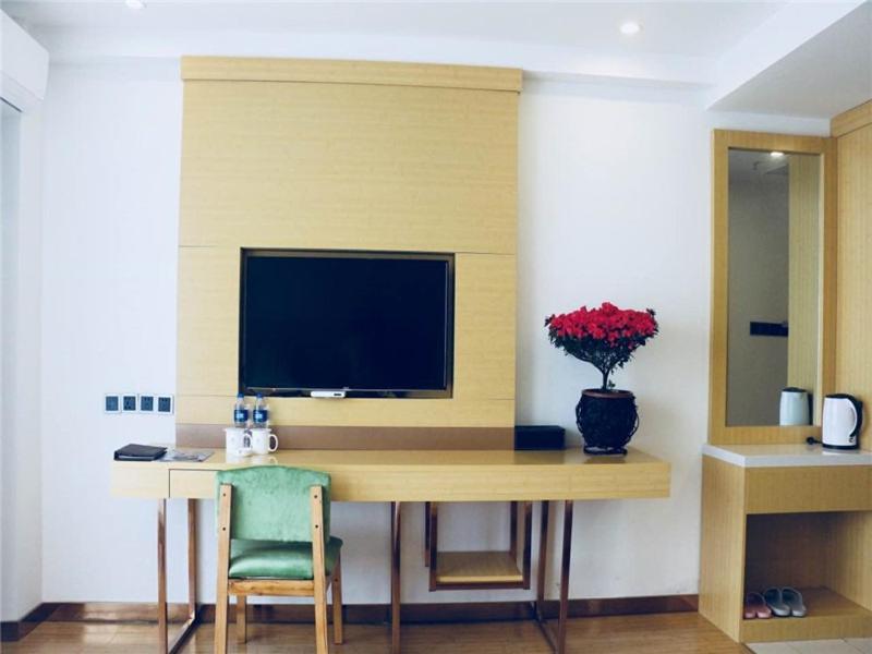 GreenTree Inn HuaiAn Area for development Shenzhen East Road Express Hotel 23/26
