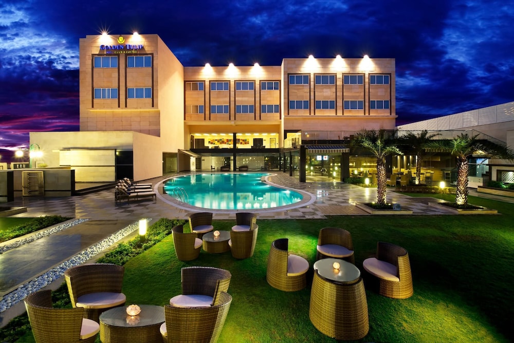 GOLDEN TULIP BHIWADI 4/33