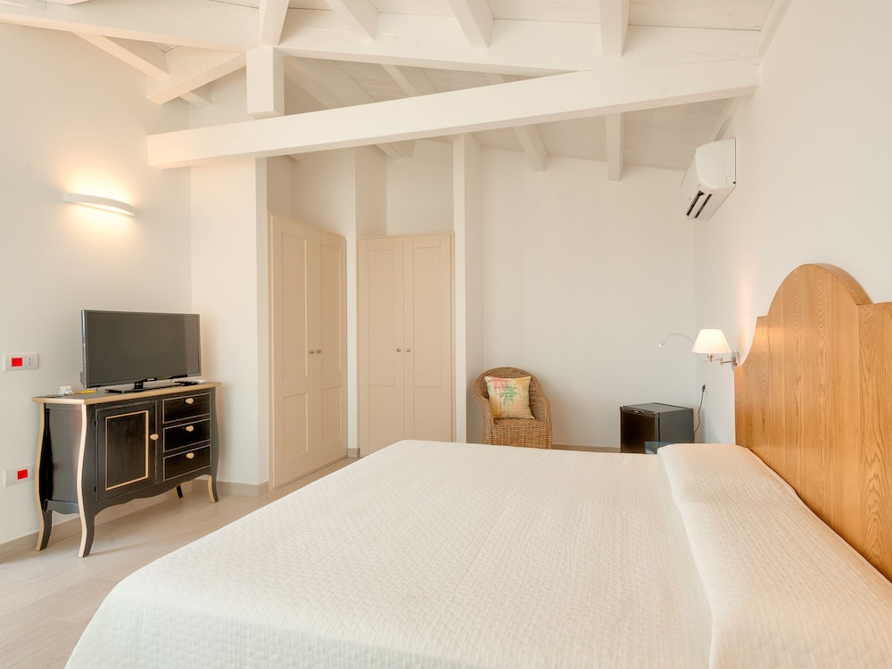 PARK HOTEL ASINARA 25/71