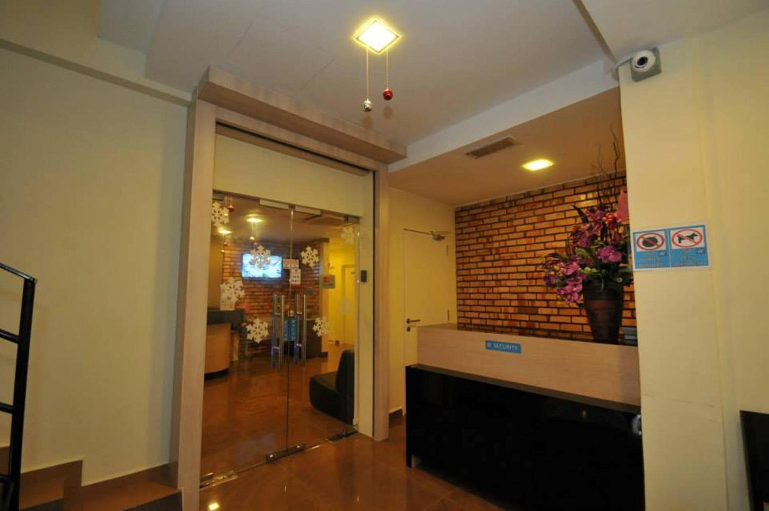 U Design Hotel 15/50
