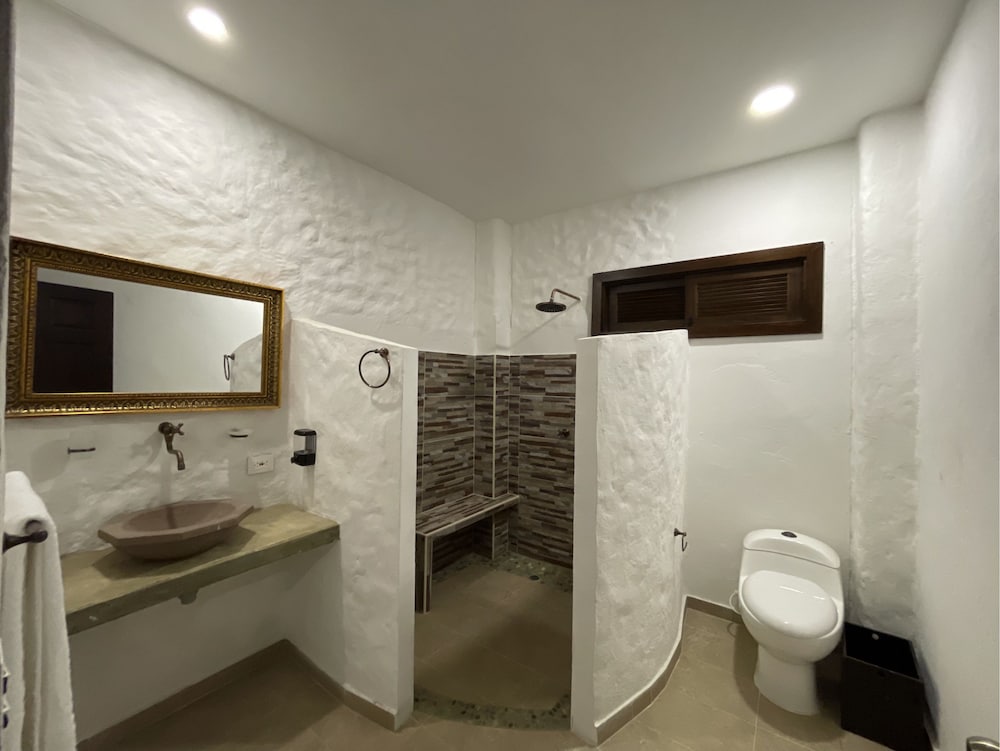 Hotel Casona Montañesa Quindío 48/50