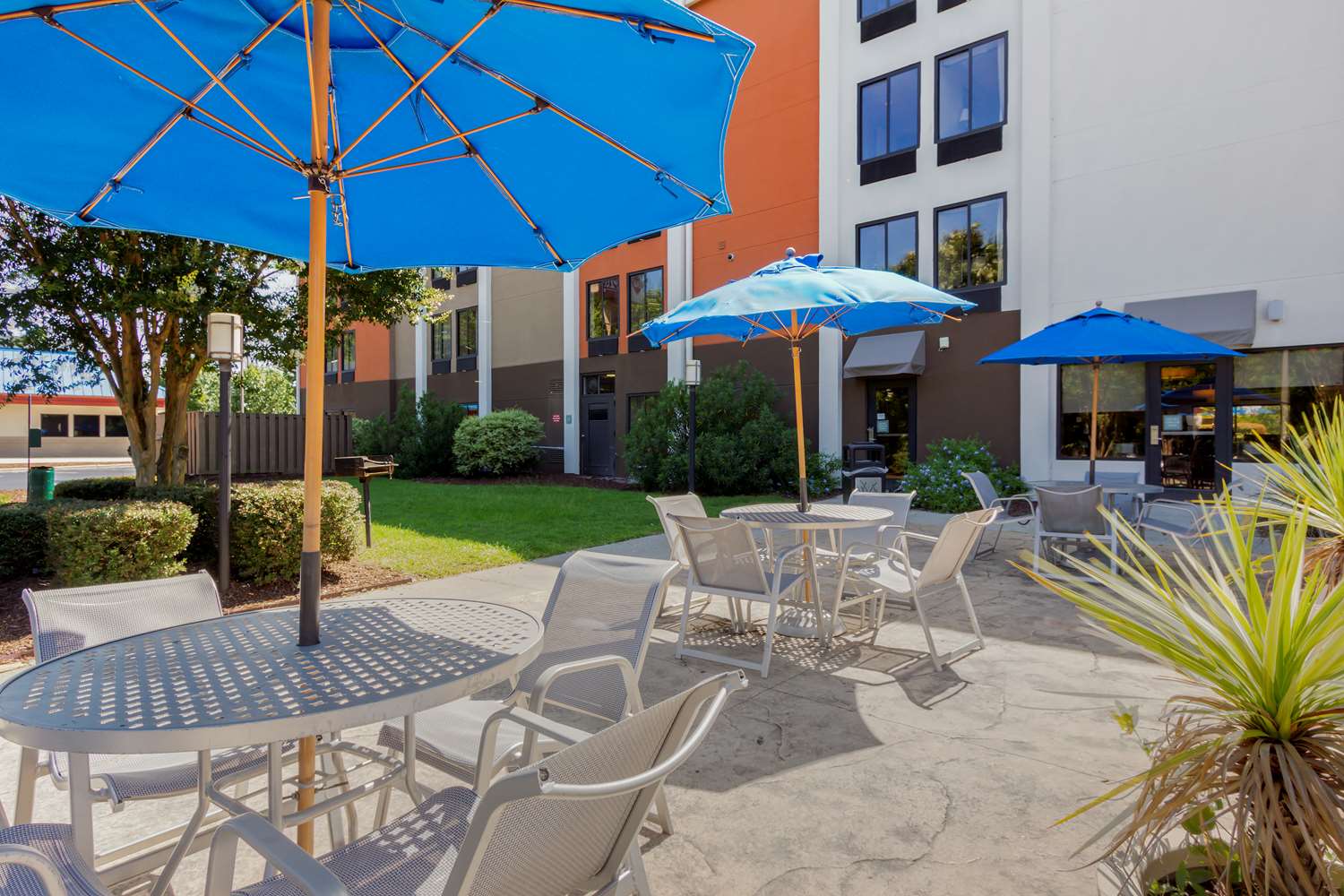 Best Western Plus Wilmington/Wrightsville Beach 14/14