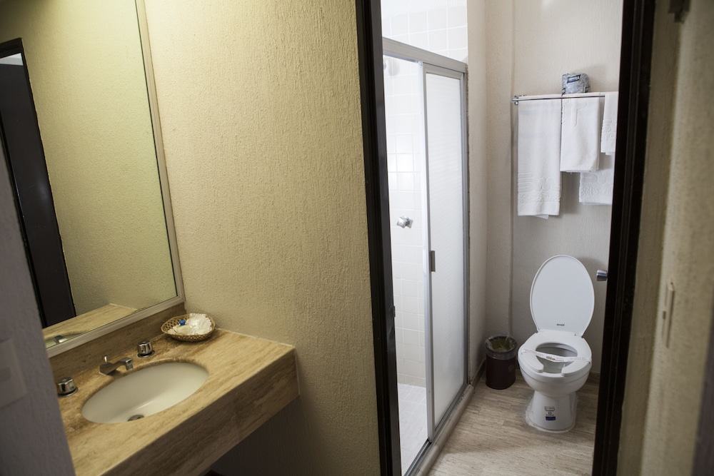 Hotel San Marcos Express 30/33