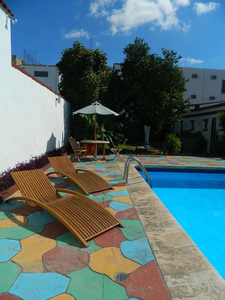 Hotel Colon Merida by Kavia 60/66