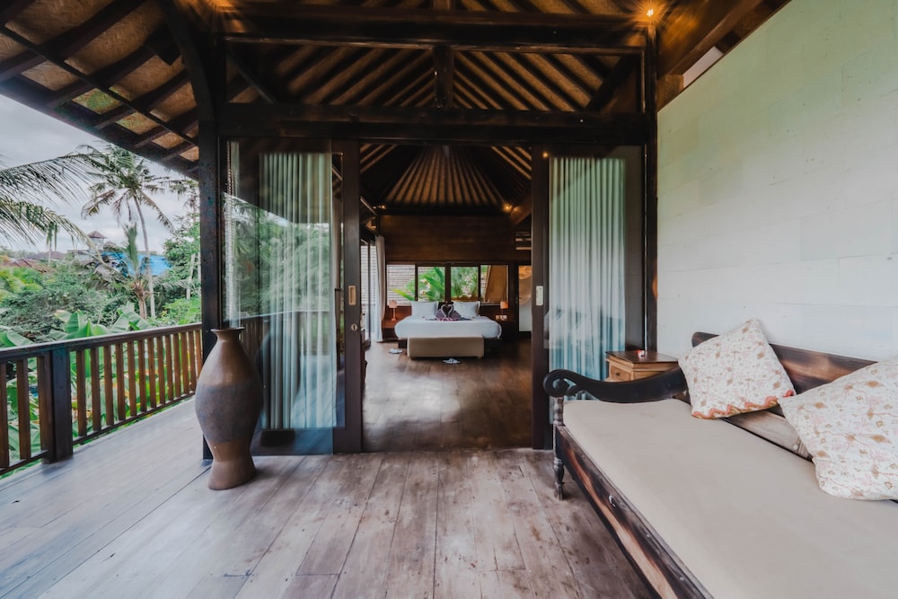 Surya Kembar Villas 20/50