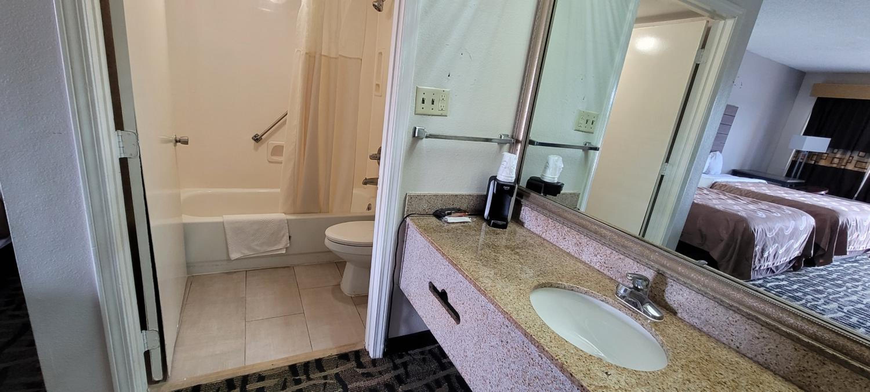 Motel6 Maryland Heights, MO 44/44