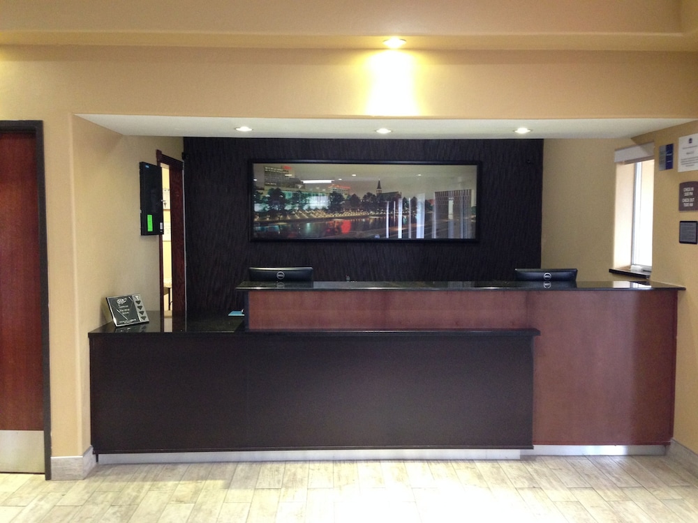 Best Western Greentree Inn & Suites 6/27