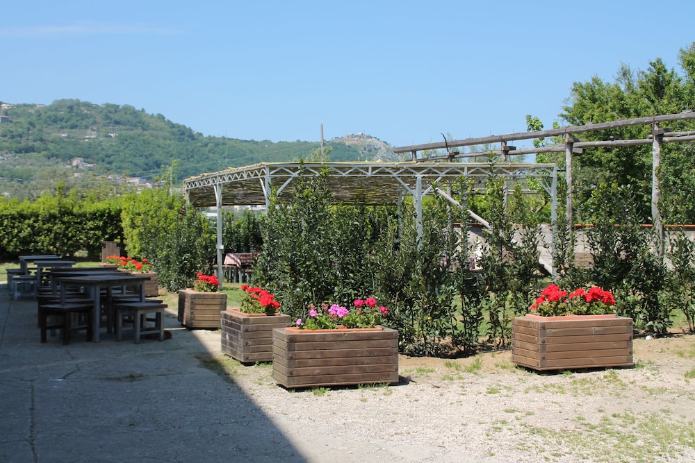Agriturismo Piccolo Paradiso 64/74