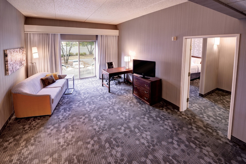 Courtyard By Marriott Wausau 13/44