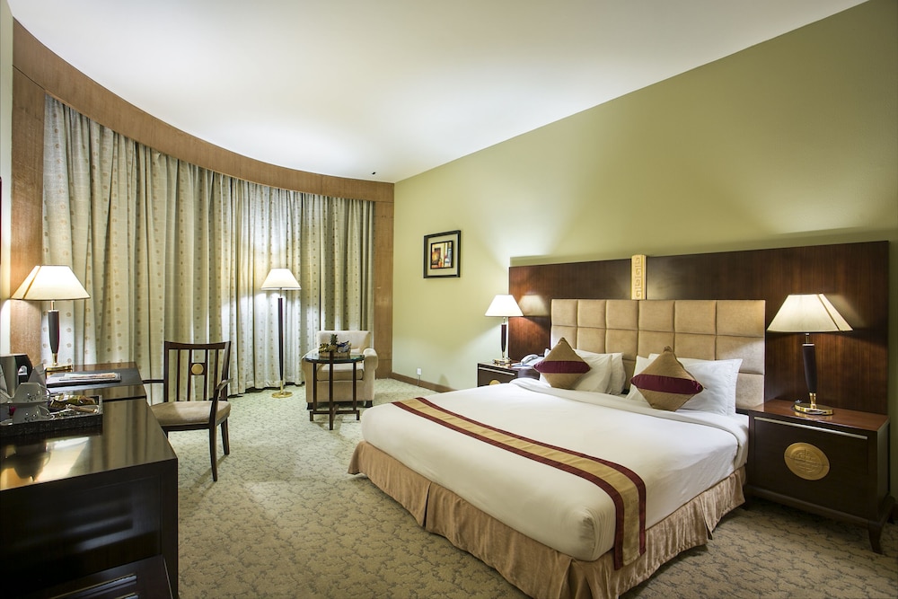 ROSE VIEW HOTEL 10/64
