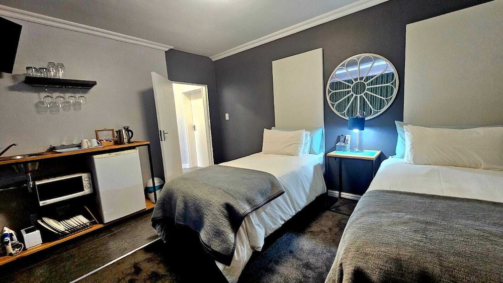 Bay View Somerset West 15/50