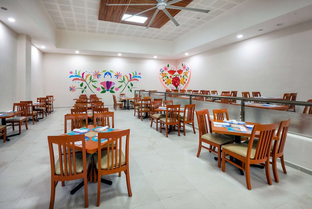 Viva Azteca by Wyndham A Trademark All Inclusive Resort 67/84