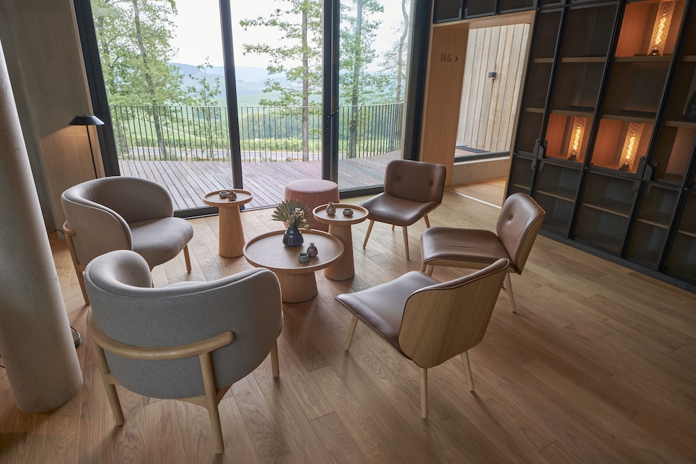 LOISIUM Wine & Spa Hotel Champagne 67/81