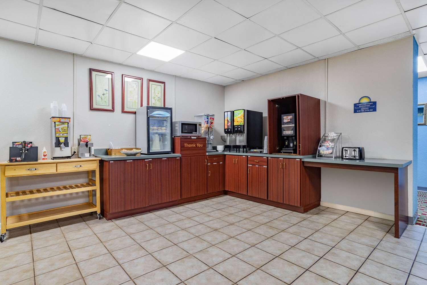 Days Inn By Wyndham Cambridge 7/41
