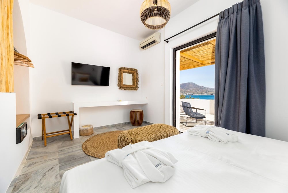 Omilos Beachfront House 18/59