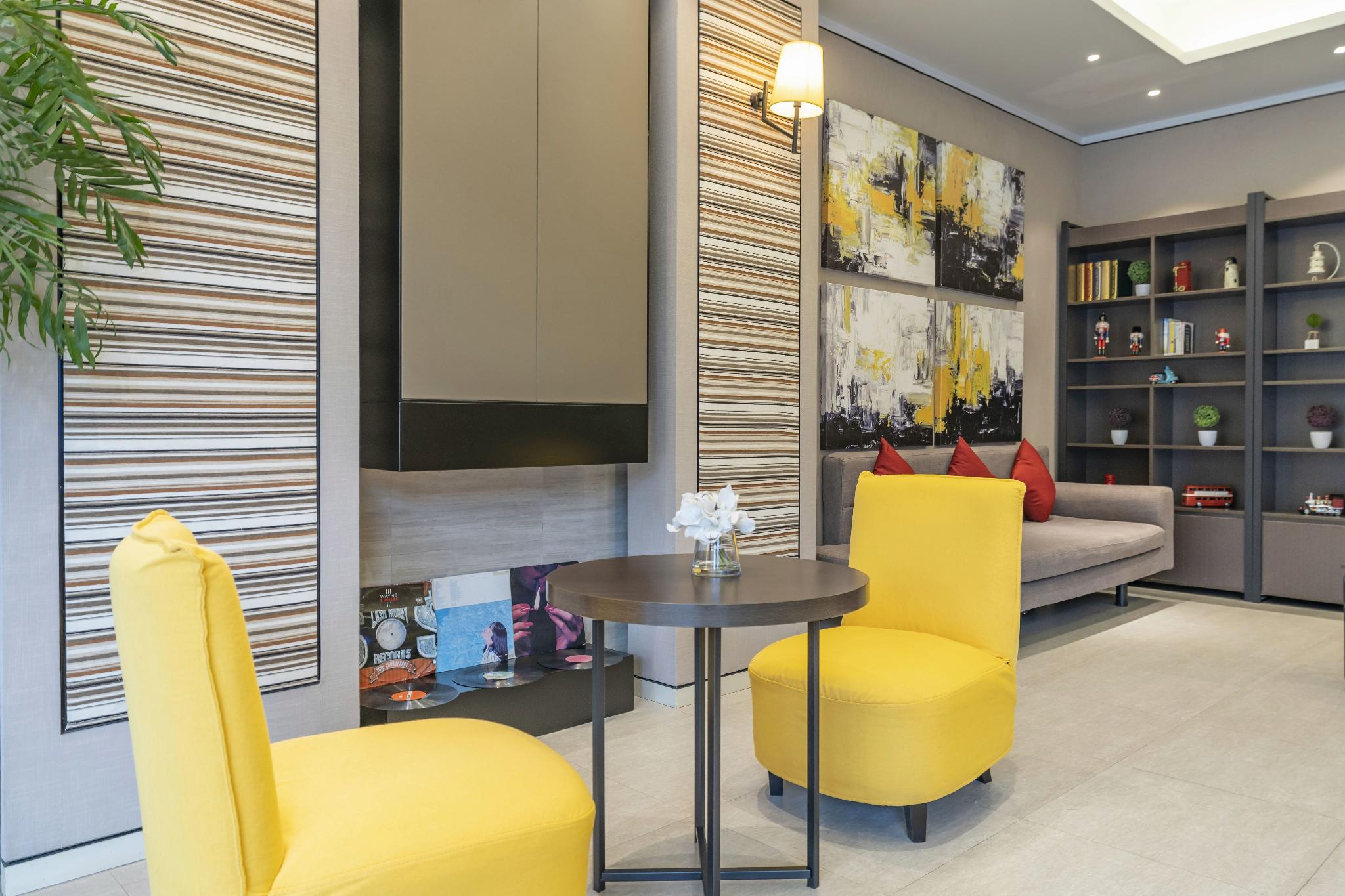 Home Inn Plus (Shanghai Hongqiao Road Metro Station) 29/42