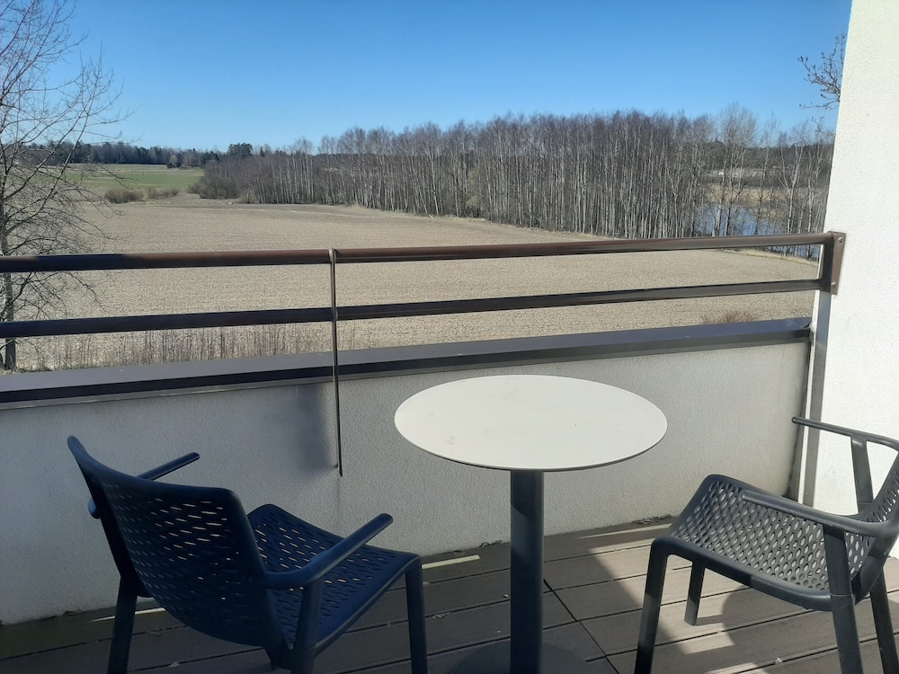 Hämeenkylä Manor 36/50