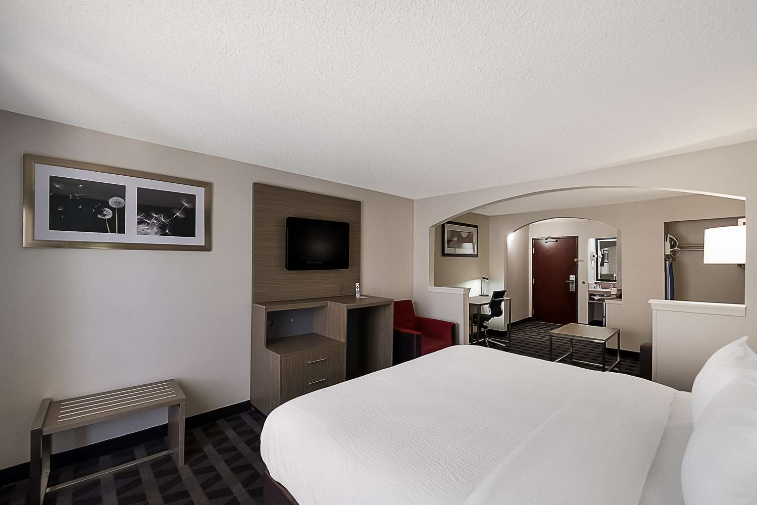 Quality Inn & Suites Irving DFW Airport South 7/34