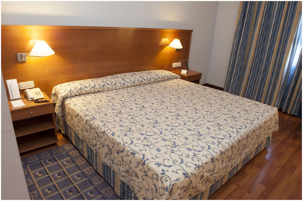 Junior Suite, King Bed