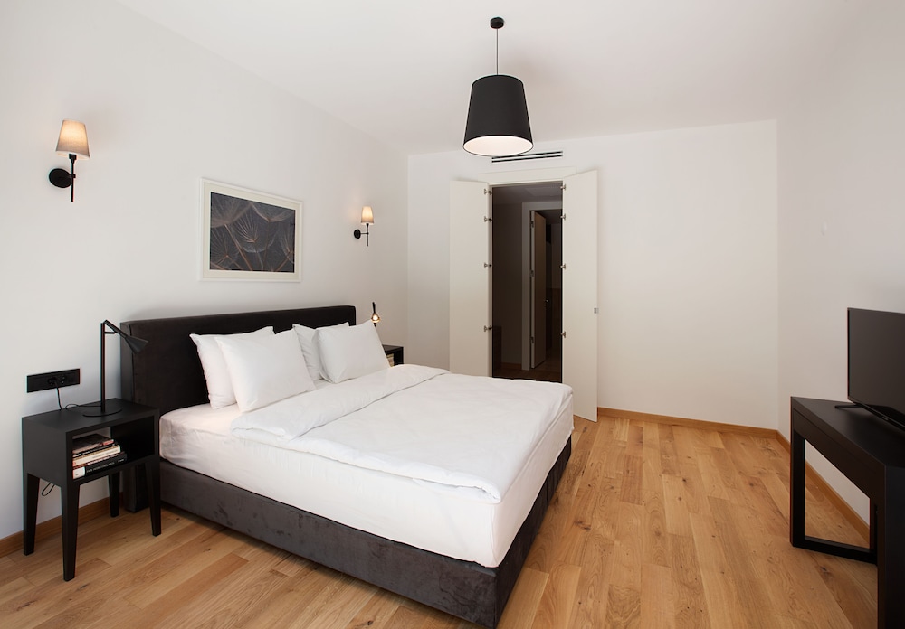 Ando Living Taksim Gumussuyu Townhouse 23/62