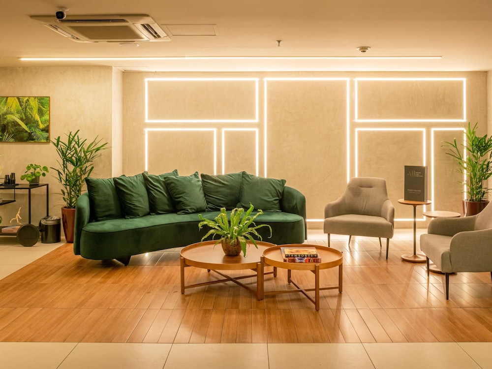 Ibis Sao Luis 41/64