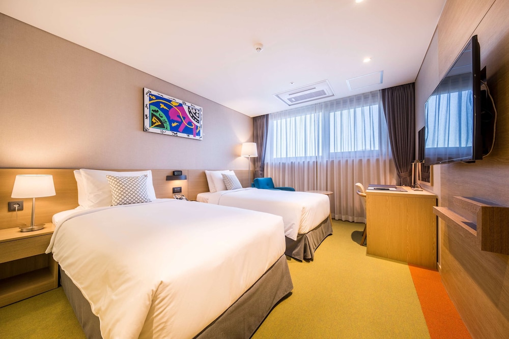 Howard Johnson by Wyndham Incheon Airport 41/65