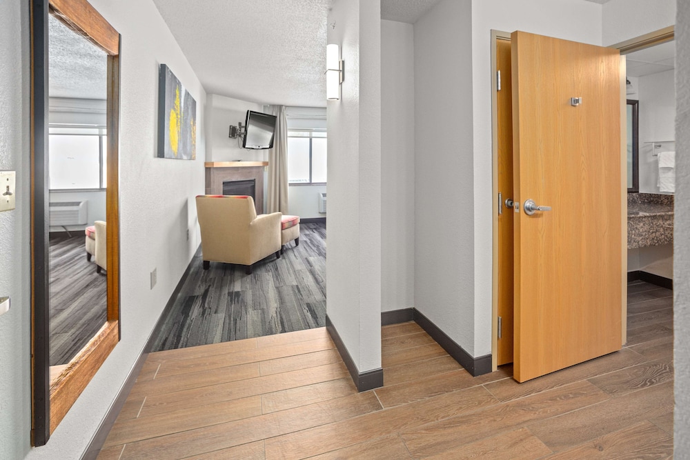 Best Western Plus McCall Lodge & Suites 29/46