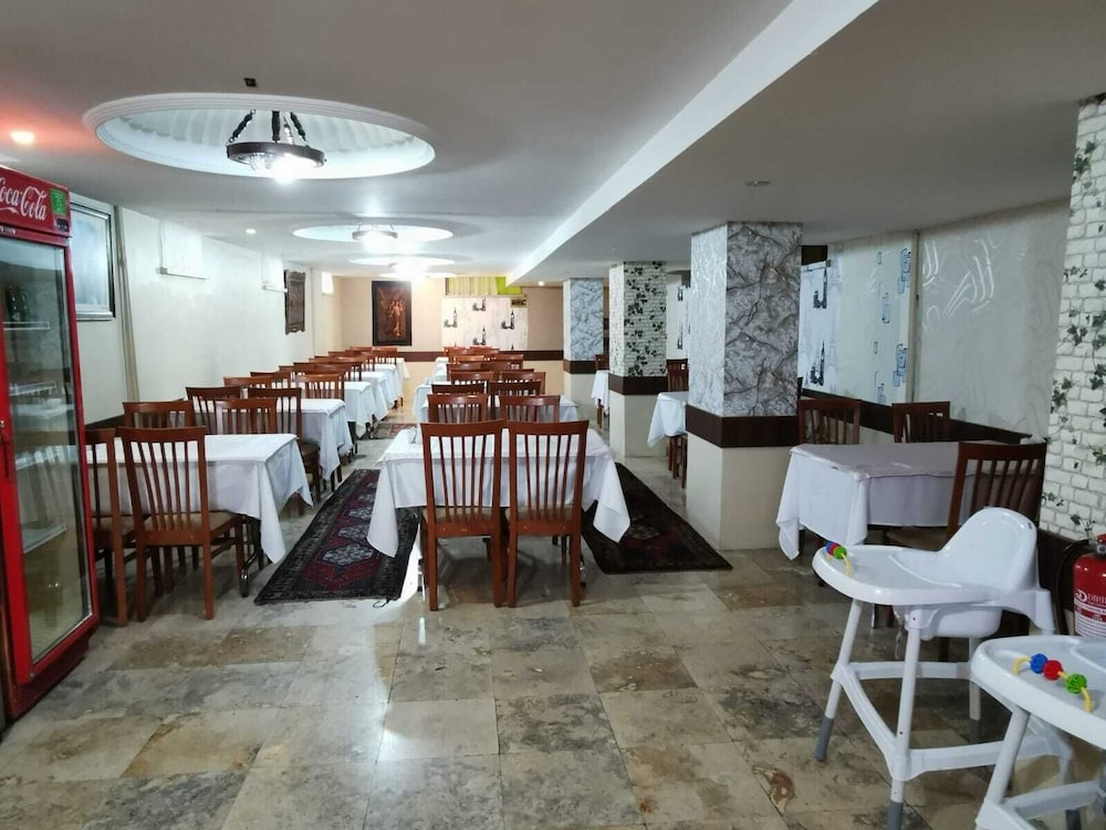 Sena Hotels 48/63