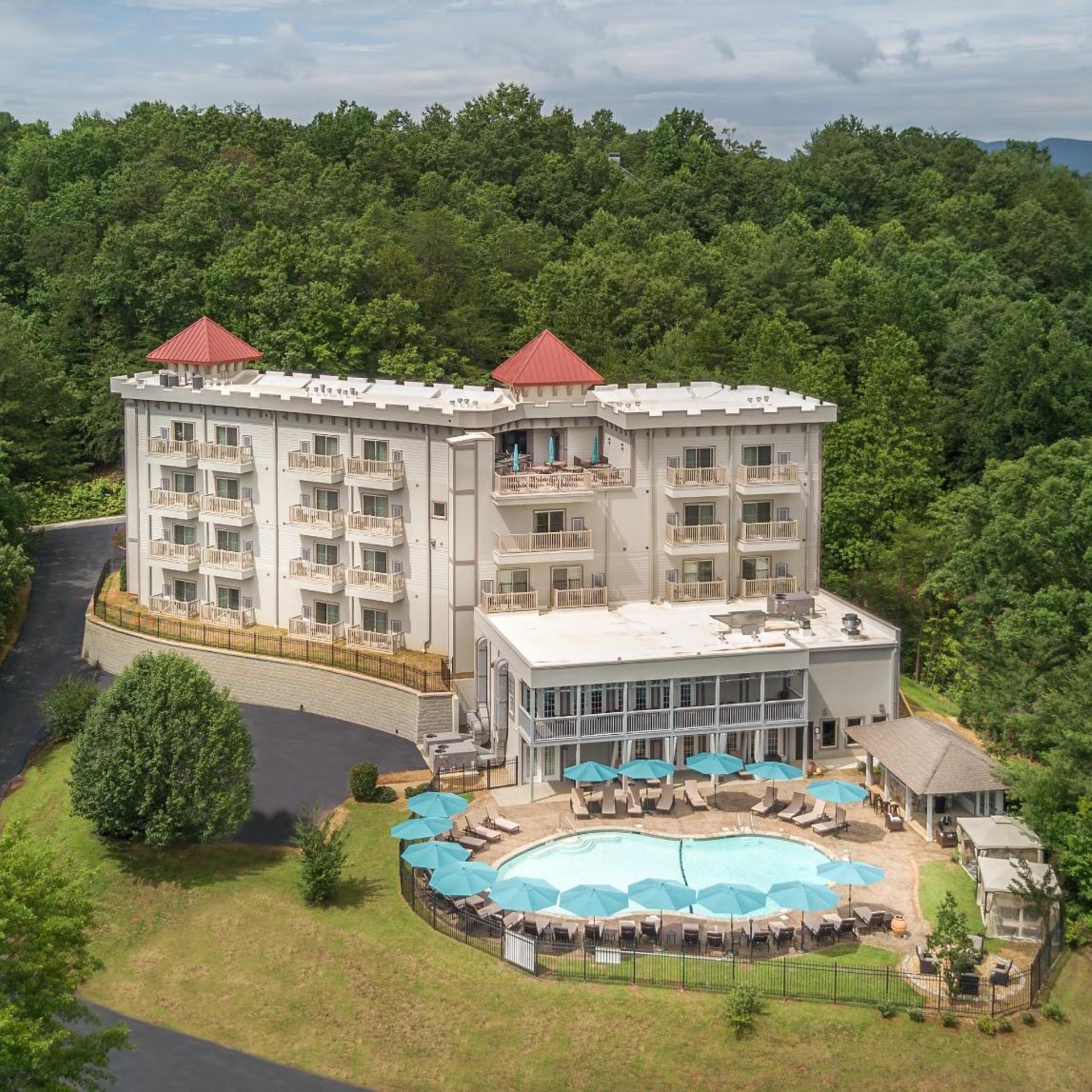 Valhalla Resort Hotel 3/32