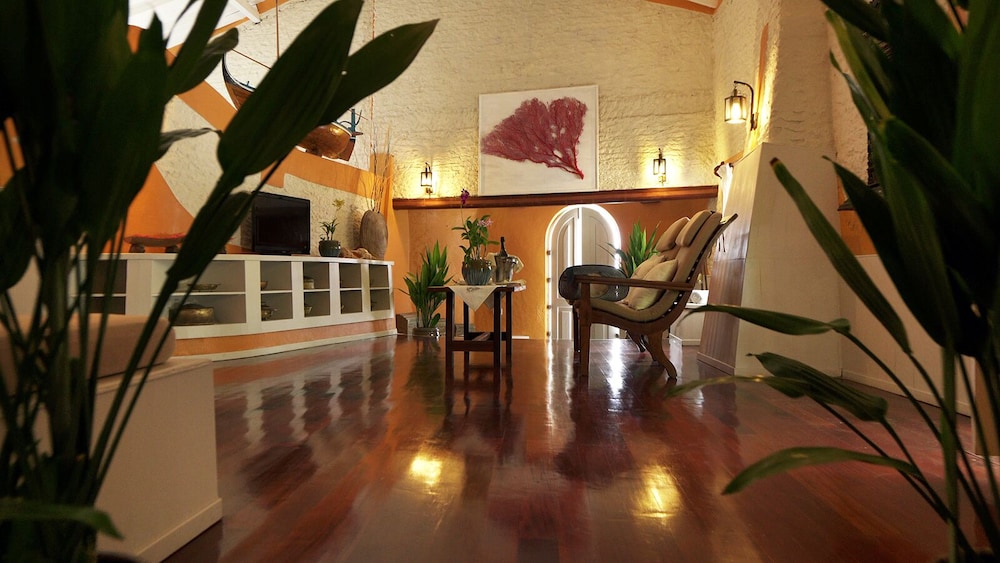 Nika Island Resort & Spa, Maldives 66/67