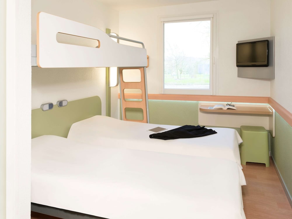 IBIS BUDGET SAINT MAURICE 21/55