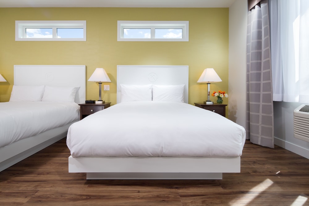 SUPERIOR, 2 QUEEN BEDS