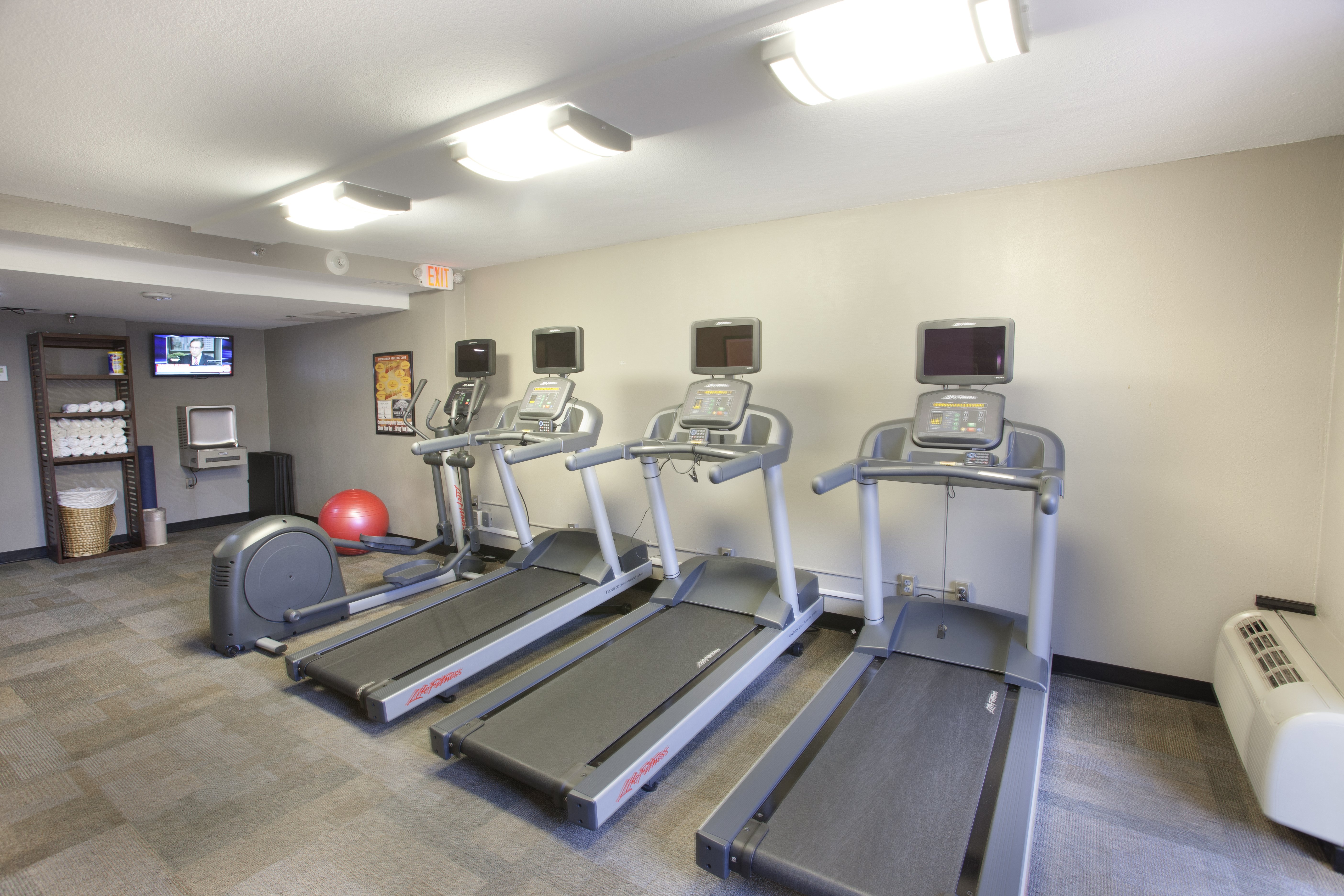 Holiday Inn Tyler-Conference Center, an IHG Hotel 30/62