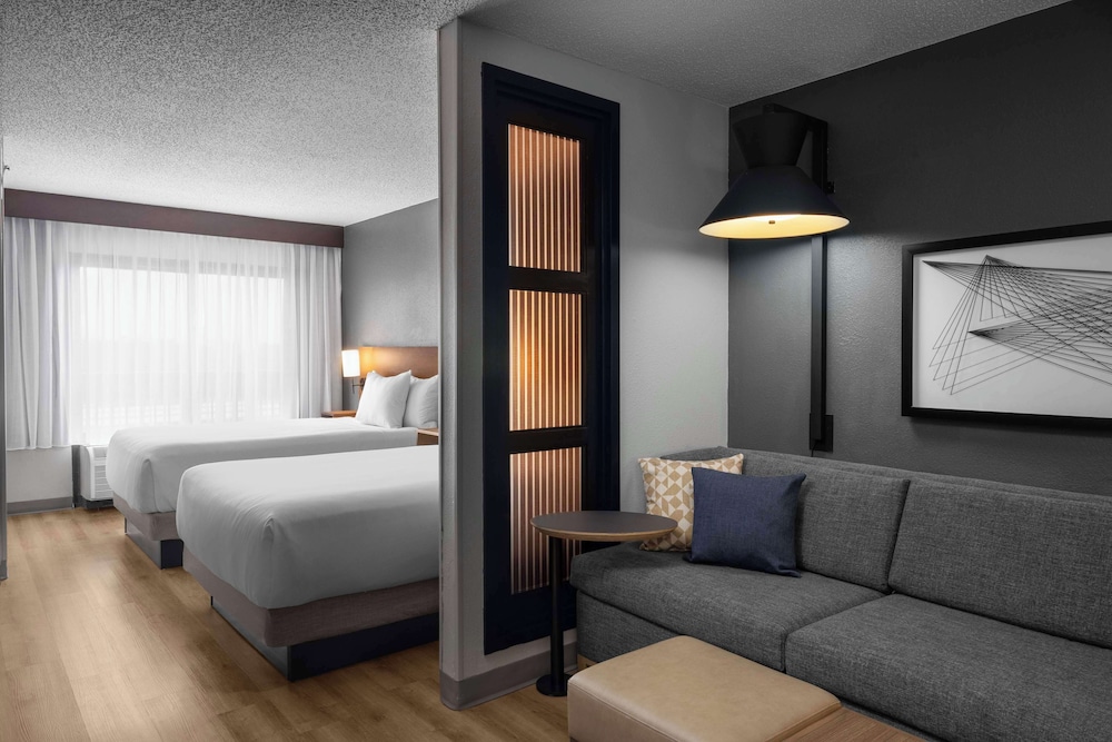 Hyatt Place Orlando Airport 15/59
