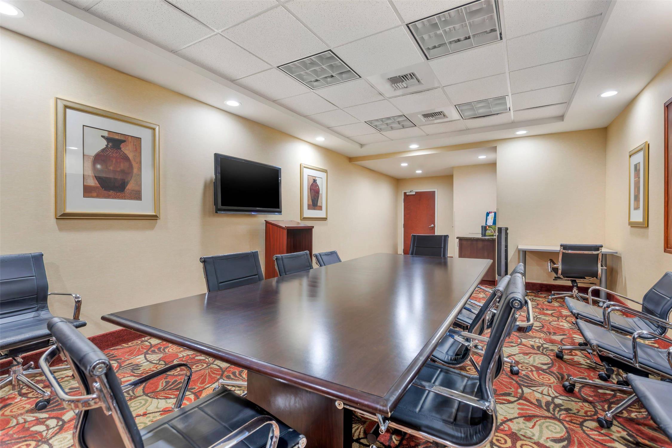 Comfort Suites Blythe, CA 37/49