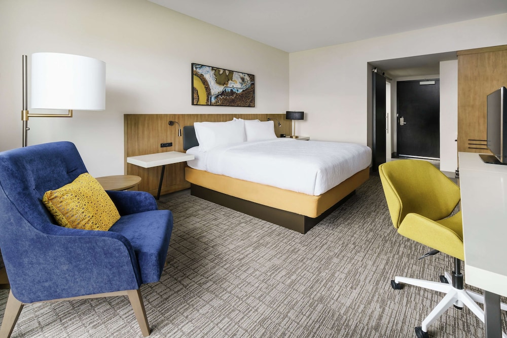 Hilton Garden Inn Sunnyvale 8/50