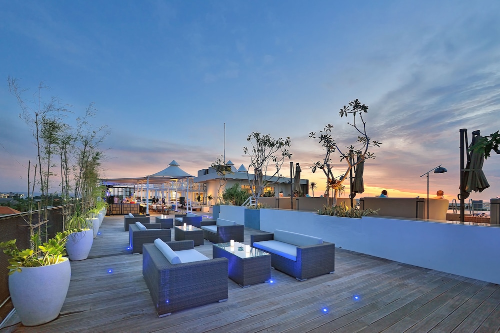 De Vins Sky Hotel Seminyak 70/70