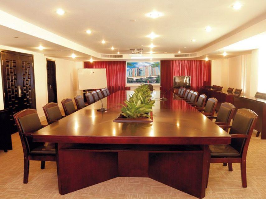 Shipai Hotel 35/37
