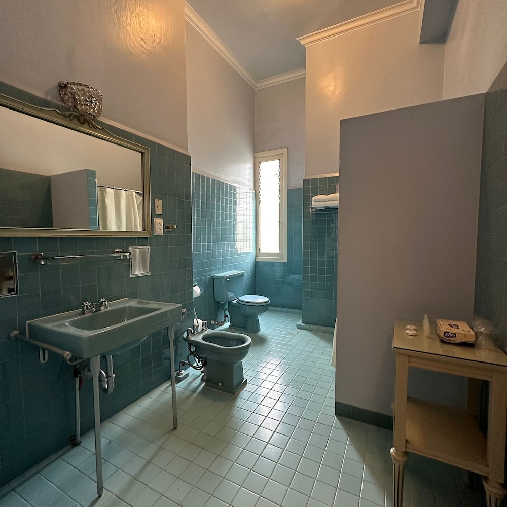 Gran Hotel Bolivar 50/50