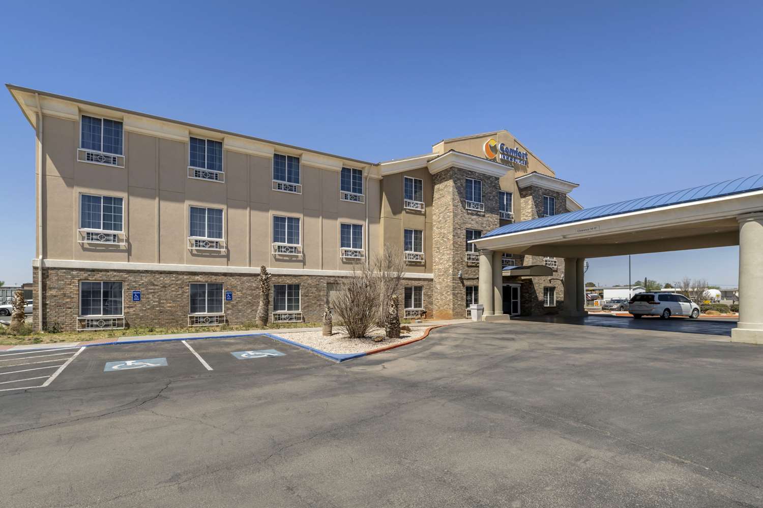 Comfort Inn & Suites Andrews, TX 15/16