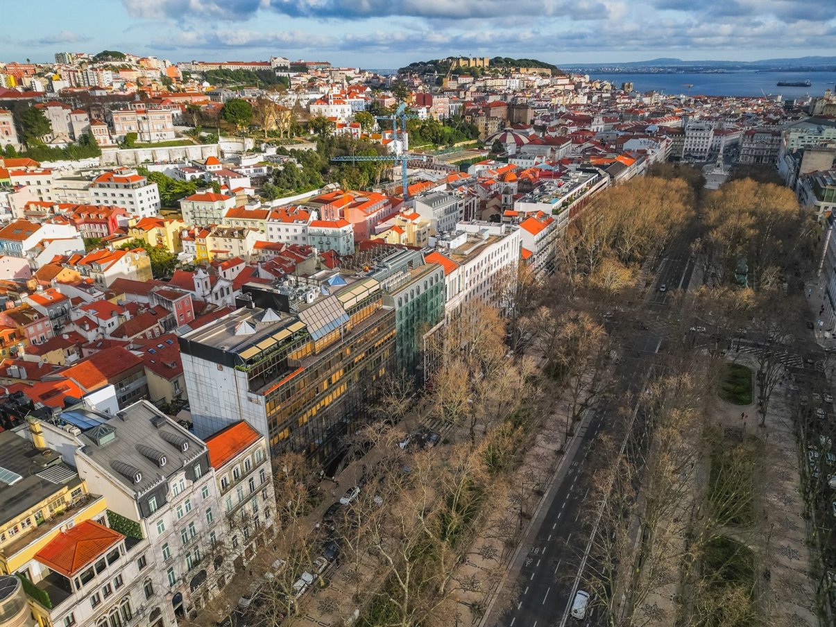 138 Liberdade Hotel 64/68