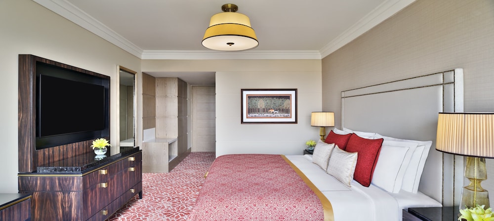 Taj Club, Executive, King Bed