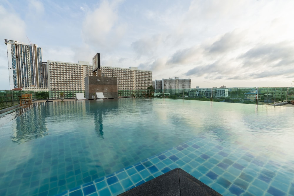 Tribe Hotel Pattaya 29/50