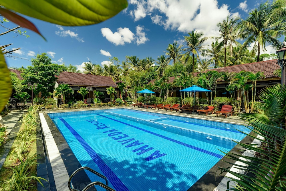 Ahaveda Resort 8/56