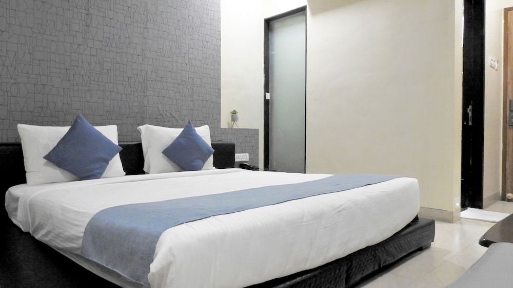 Hotel Sai Miracle 11/49