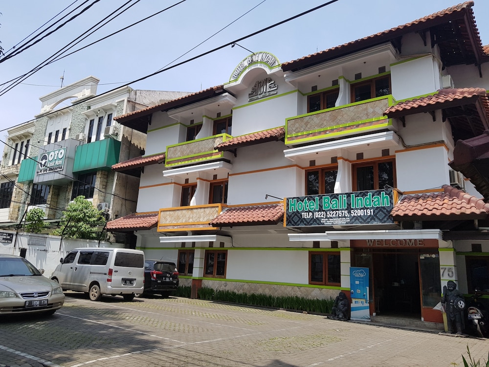 New Bali Indah Hotel Bandung 1/31