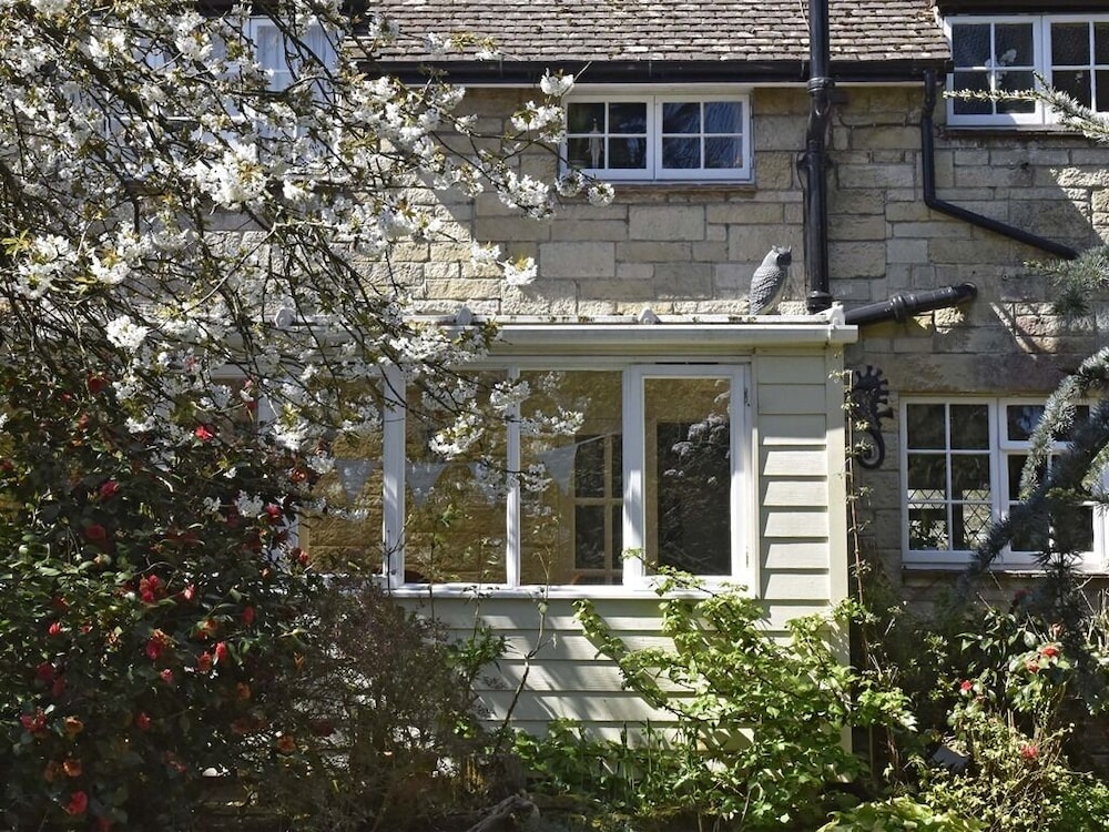 24 Ward Avenue 4/47