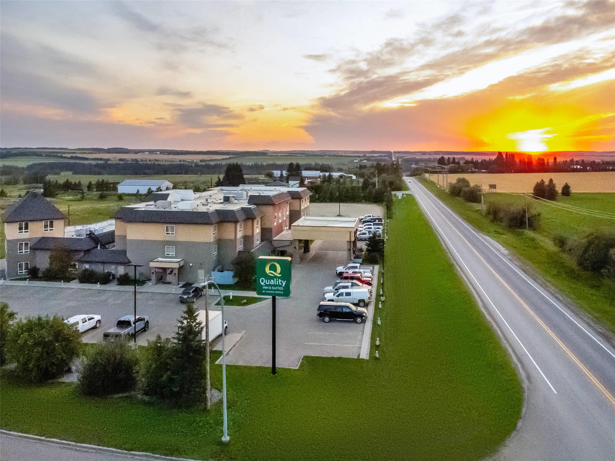 Quality Inn & Suites Rimbey 4/26