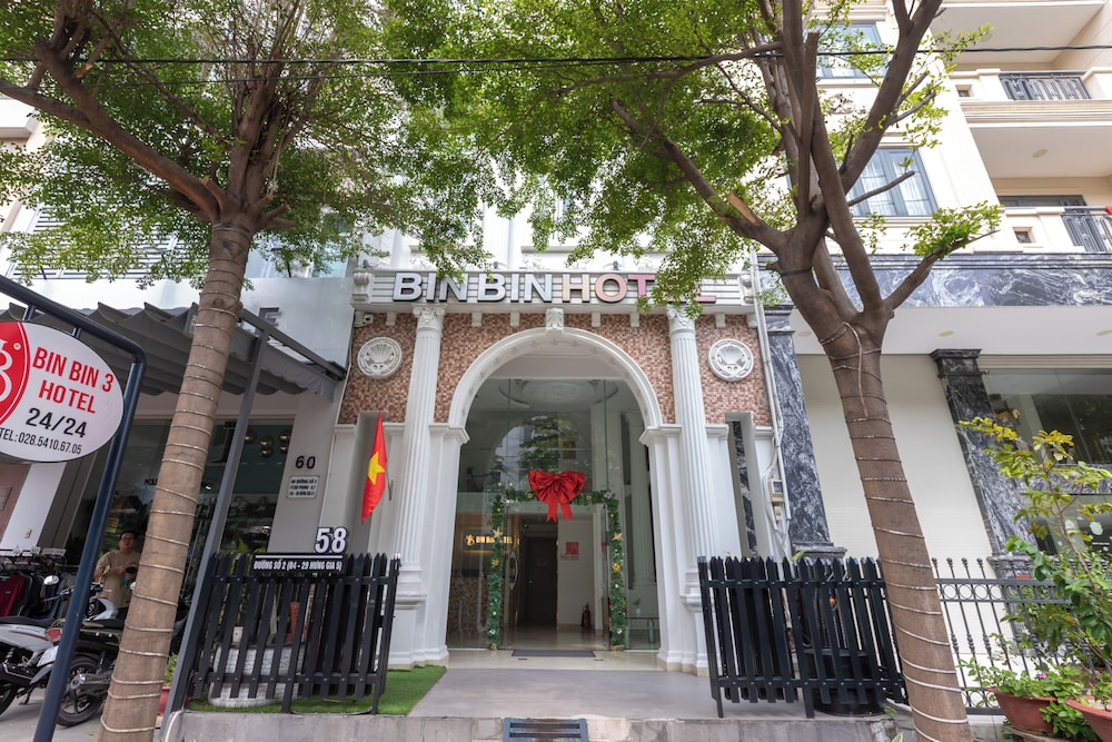 Bin Bin Hotel 3 5/50