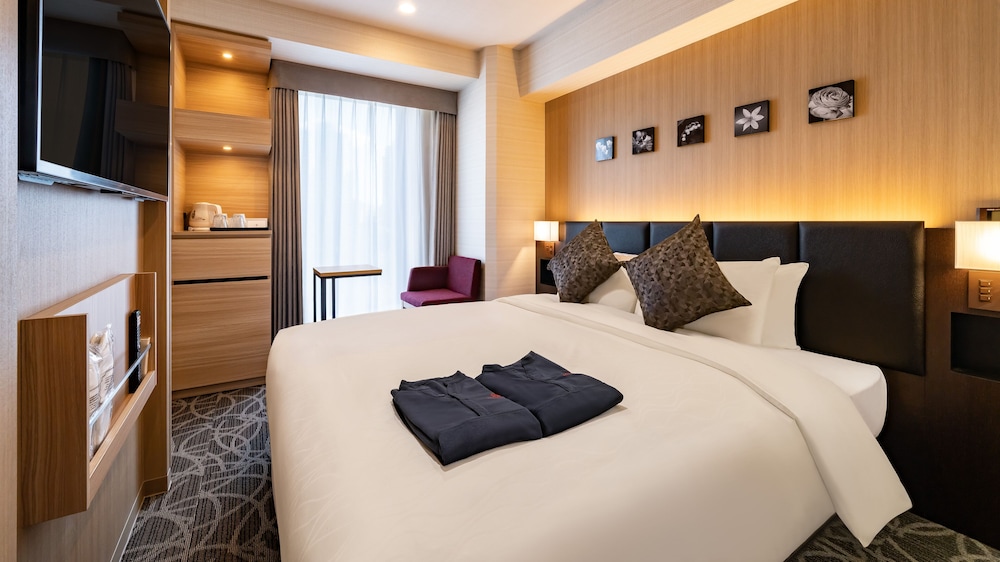 SUPERIOR, DOUBLE BED